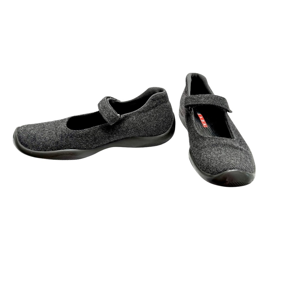 VINTAGE PRADA LINEA ROSSA SPORT GRAY WOOL MARY JANE FLATS WITH VELCRO CLOSURE